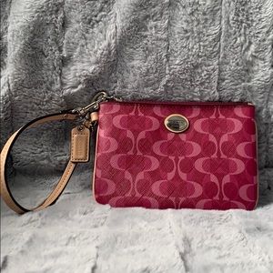 Coach Magenta Leather Wristlet BRAND NEW